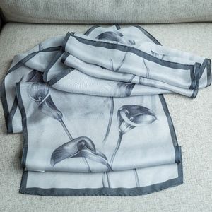 TALBOTS Vintage Lightweight Silk Scarf